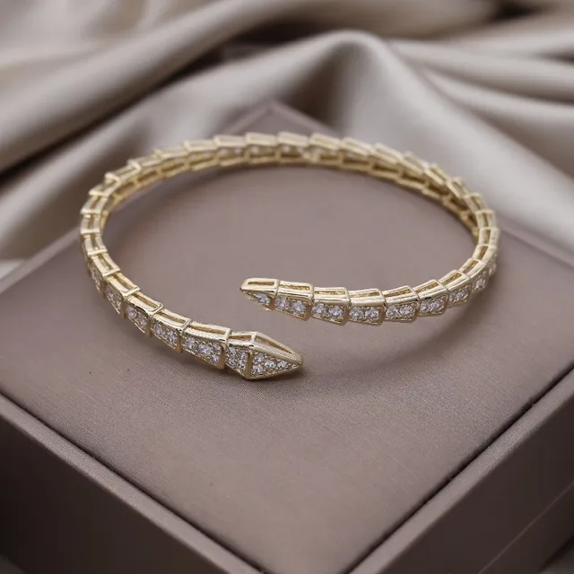 Introducing the Korean New Fashion Jewelry: 14K Gold Plating Luxury Animal Snake Zircon Open Bracelet