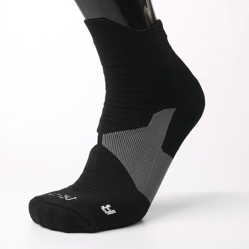 Outdoor Sports Socks Hiking Camping Trekking Ski Socks Cycling Running Breathable Compression Men Women