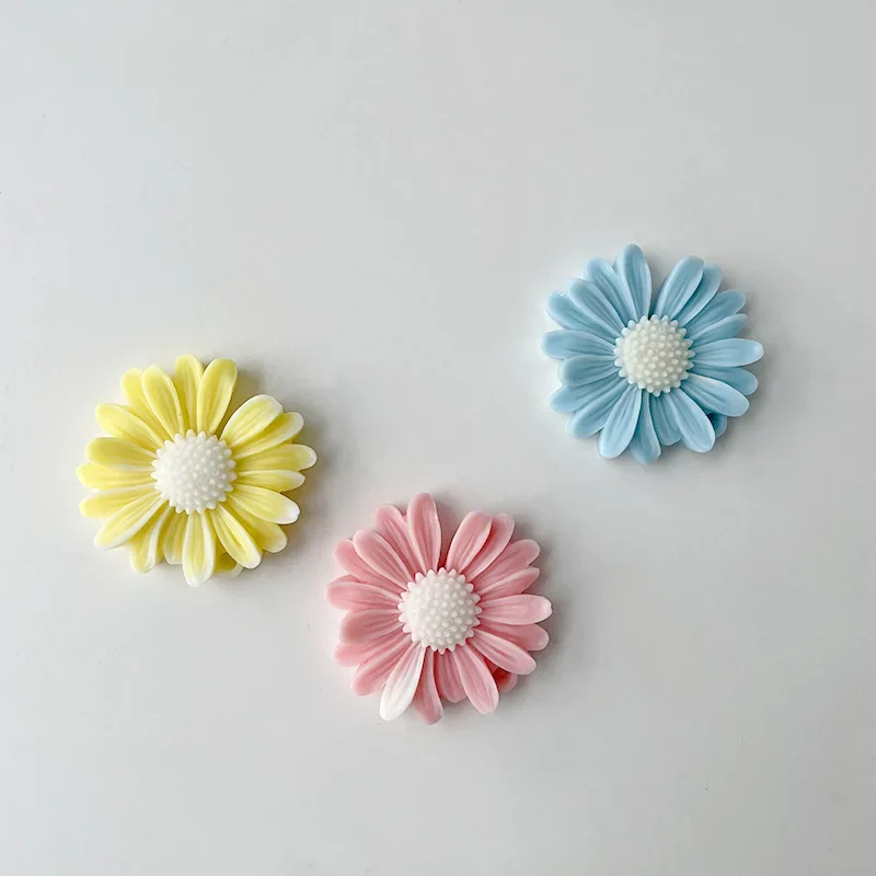 Daisy Sunflower Scented Candle Silicone Mold Aromatherapy Soap Mold Drop Glue Hanging Decoration Mold Candle Making Kit