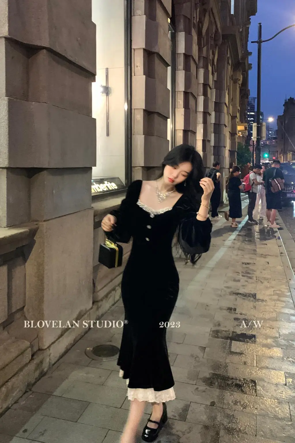 Elegant Black Velvet Midi Dresses for Women Square Collar Slim Bodycon Ruffles Patchwork Fishtail Autumn New Evening Party Dress