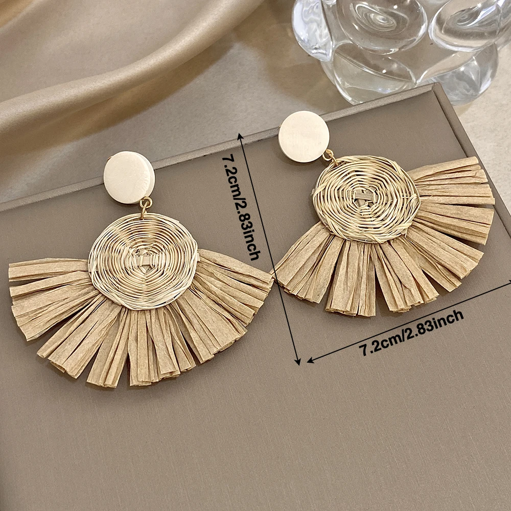 Acquista Orecchini pendenti creativi in ​​legno cavo per donna in Italia a partire da 5.02