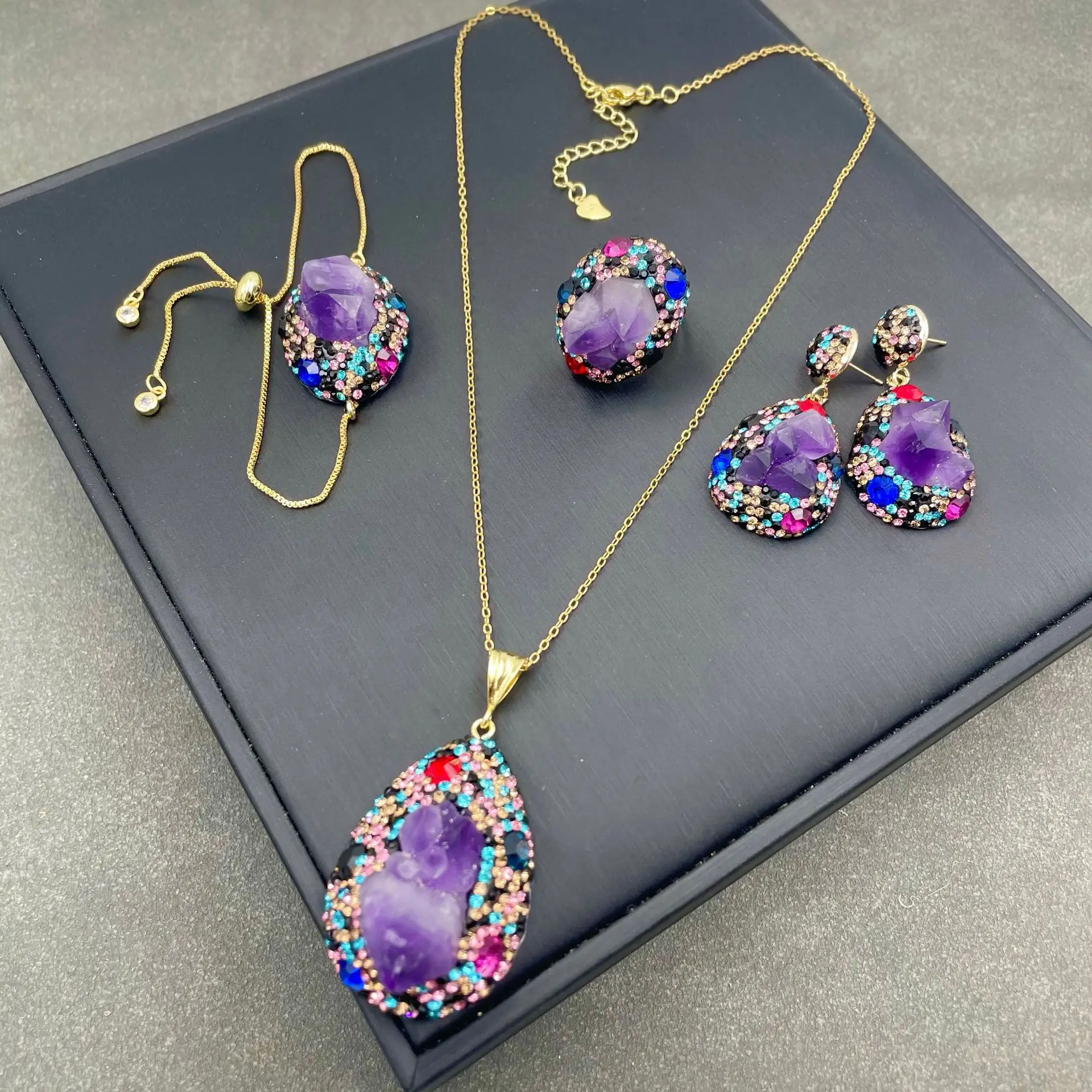 

Natural amethyst ore set jewelry exquisite high-grade hand inlaid rhinestone set ofwomen's wedding banquet jewelry accessories