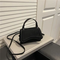 Mode Mini sac à bandoulière pour femmes de haute qualité sac à bandoulière pour femmes couleur unie Simple sac à main décontracté automne hiver nouveau 3
