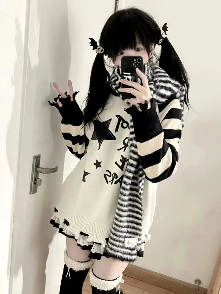 

Y2k Aesthetic Star Letter Print Women Sweaters Striped Harajuku Loose Ripped Grunge Sueter Mujer Goth All Match Casual Pullover