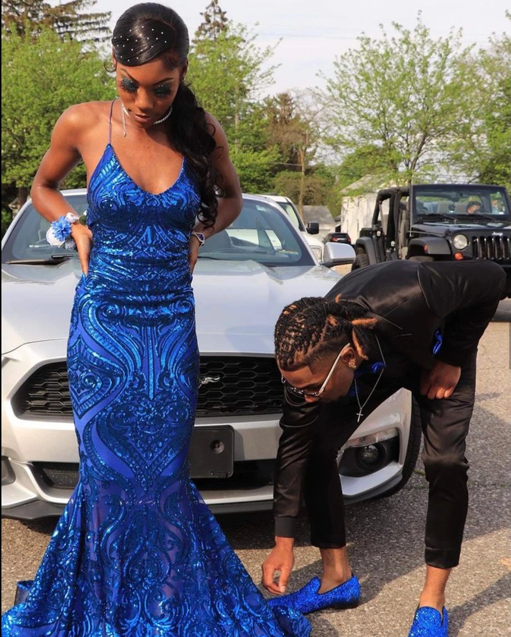 Real Picture Long Elegant Prom Dress Sexy Mermaid See Through Sparkly Sequin Royal Blue Black Girls Backless Prom Gowns