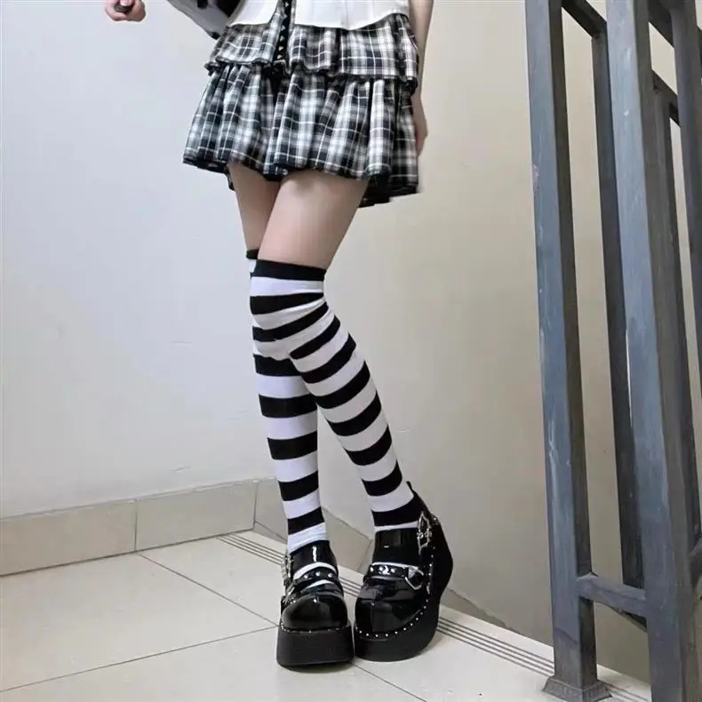 Damensocken, bunte Streifen, personalisierbar, modisch, cool, lange Röhrensocken, Gothic-Stil, japanischer Punk, JK-Wadenstrümpfe, Mädchen – Detail 3