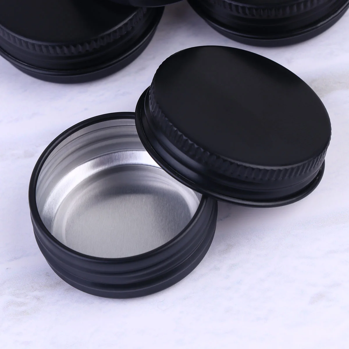 

20Pcs Aluminum Tin Jars, 15ml Empty Cosmetics Container Pots with Screw Lids Round Cans for DIY Cosmetics,, Sample, Powder for