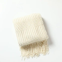 White Boho Chunky Knitted Luxury Throw Blanket - 127x172cm (DX cream white)