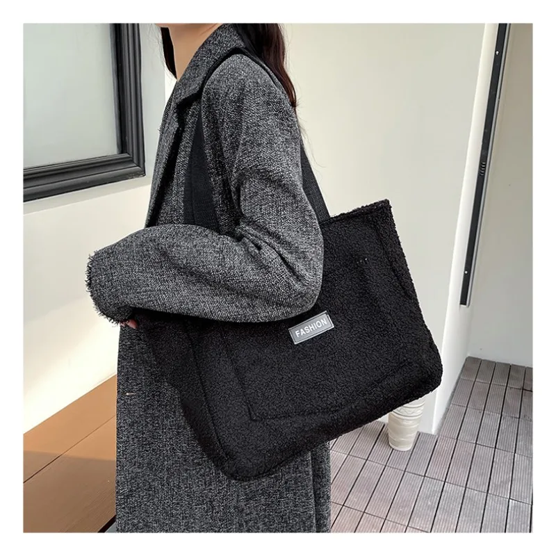 

Large-capacity Tote Shoulder Bag Women New Fashion Corduroy Luxury Brand Shoulder Bag Ins Mori Underarm Shoulder Bag Handbag