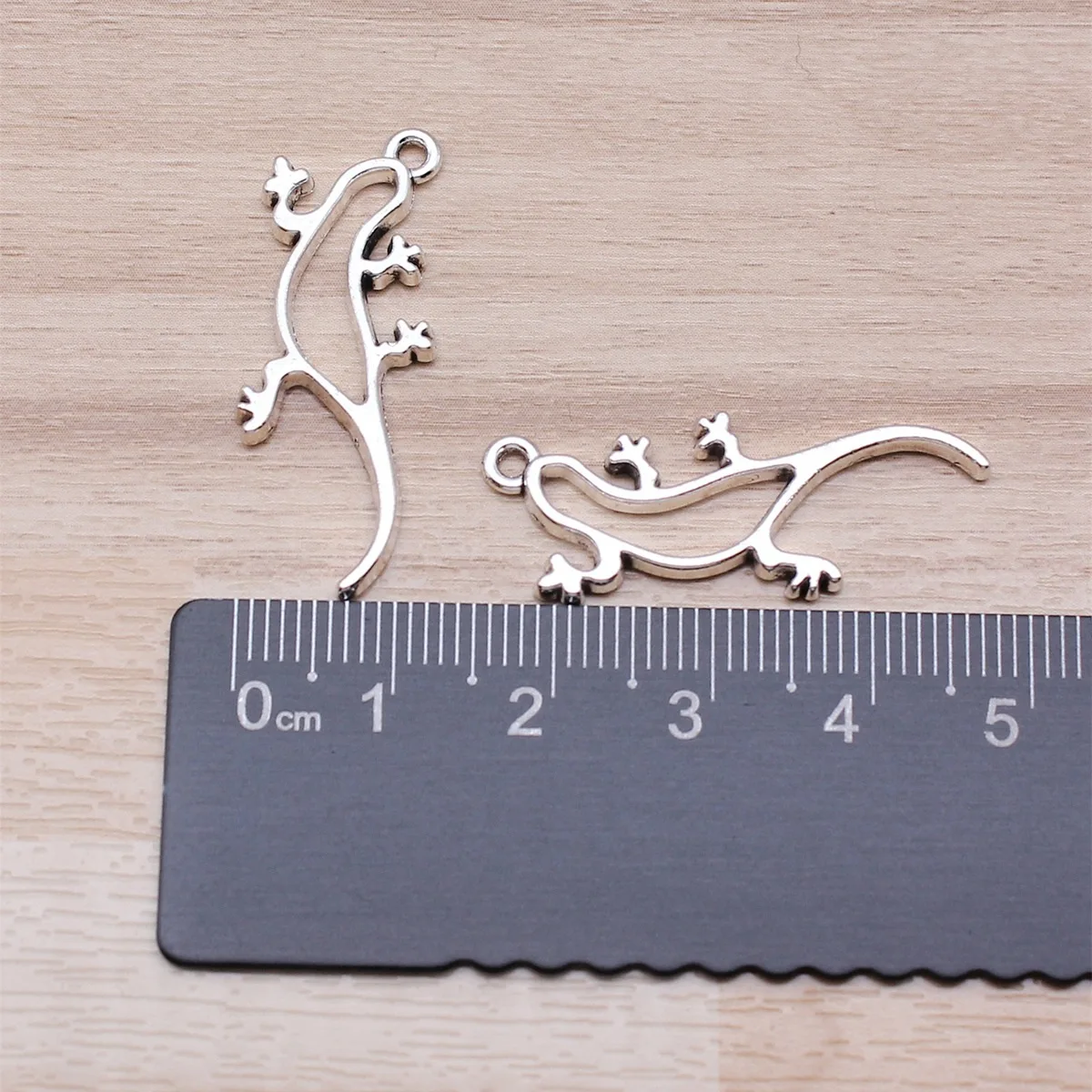 IFOCUS 할로우 게코 도마뱀 참, DIY 주얼리 제작용, 아연 합금, 19x3, 2mm, 0.75x1.26 인치, 로트당 10 개