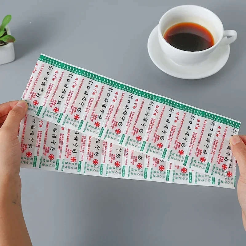 50pcs/lot Children Bandage Baby Non-woven Adhesive Plaster Soft Breathable Kids Wound Dressing Band Aid First Aid Skin Care