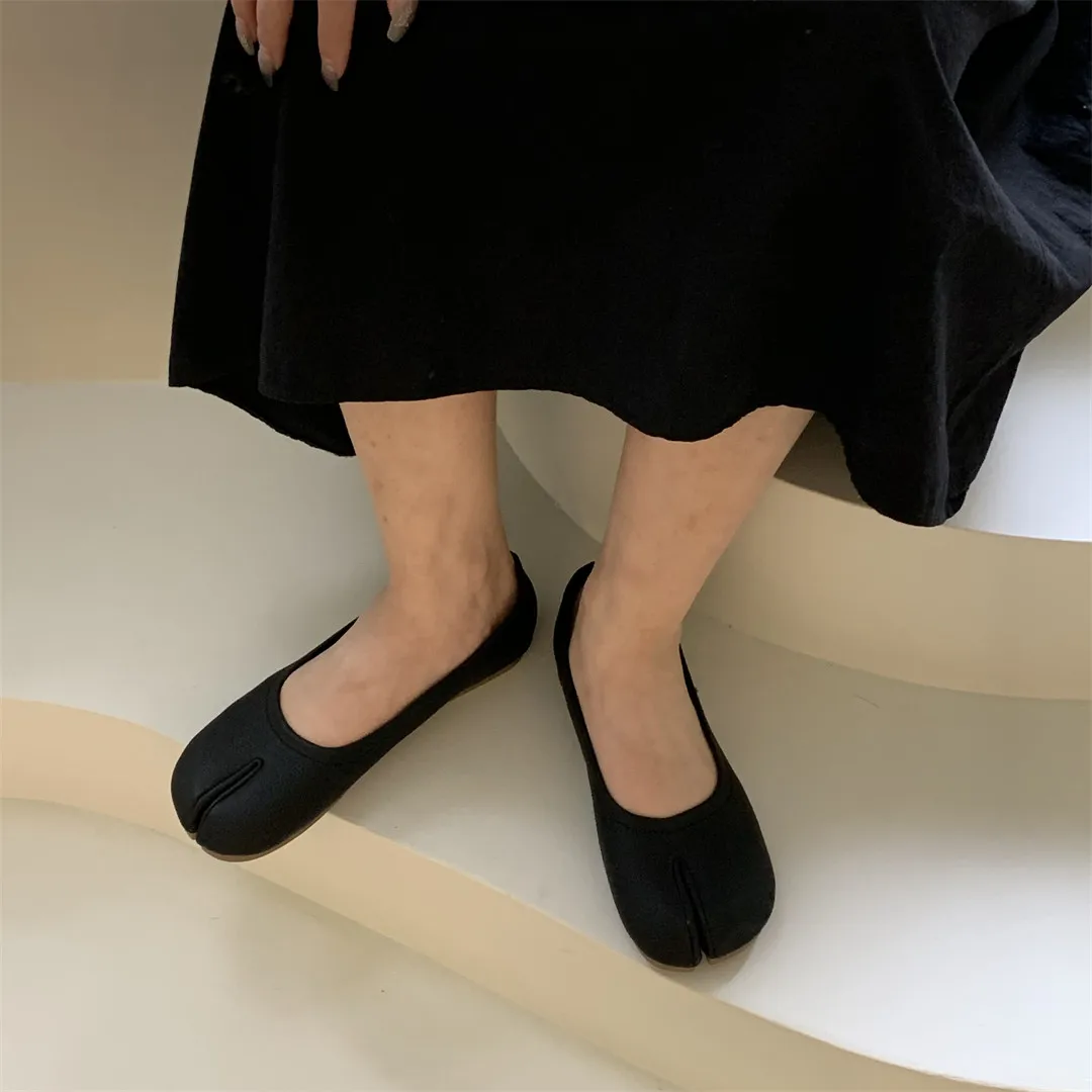 النساء الشقق تابي النينجا أحذية امرأة السيدات ستوكات الجلود مريح الشقق سبليت تو النعال لينة أسفل المتسكعون الصلبة موجز لا