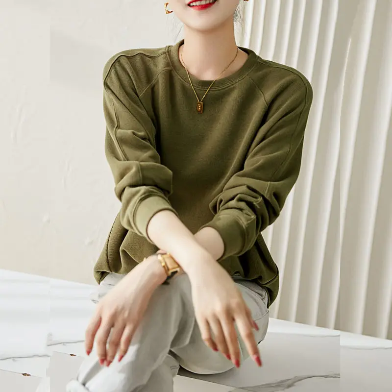 Autumn Fashion Solid Color Loose All-match Sweatshirts Women Bottoming Shirt New Classic Long Sleeve O-collar Lady Top 2022