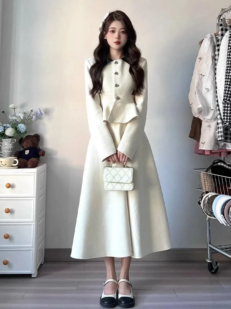 

Celebrity Temperament Polo Neck Coat Skirt Two-piece Set Women Fashion Flounce Gentle Solid Slim Heart Button Winter Female Suit