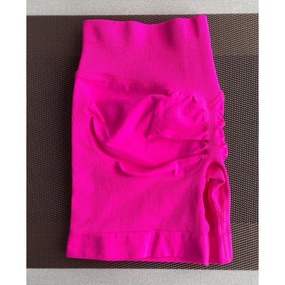 Br.Magenta No logo