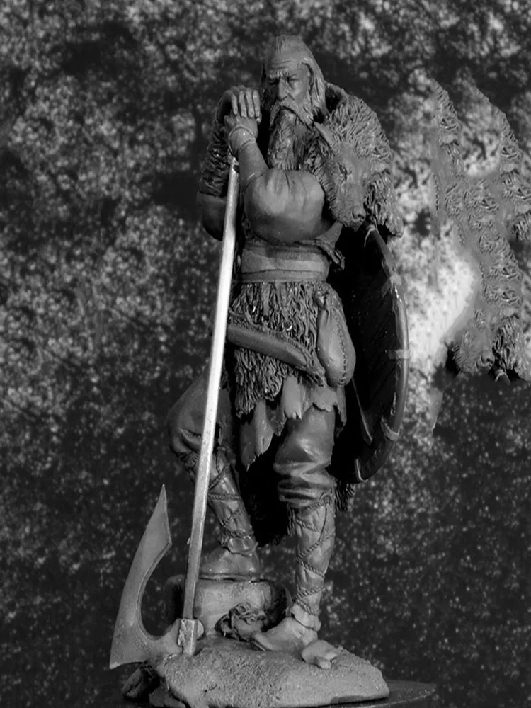 Unmontierte 1/24 ANCIENT OFFICER STAND IN WINTER Miniaturmodellbausätze aus Kunstharz, unbemalt