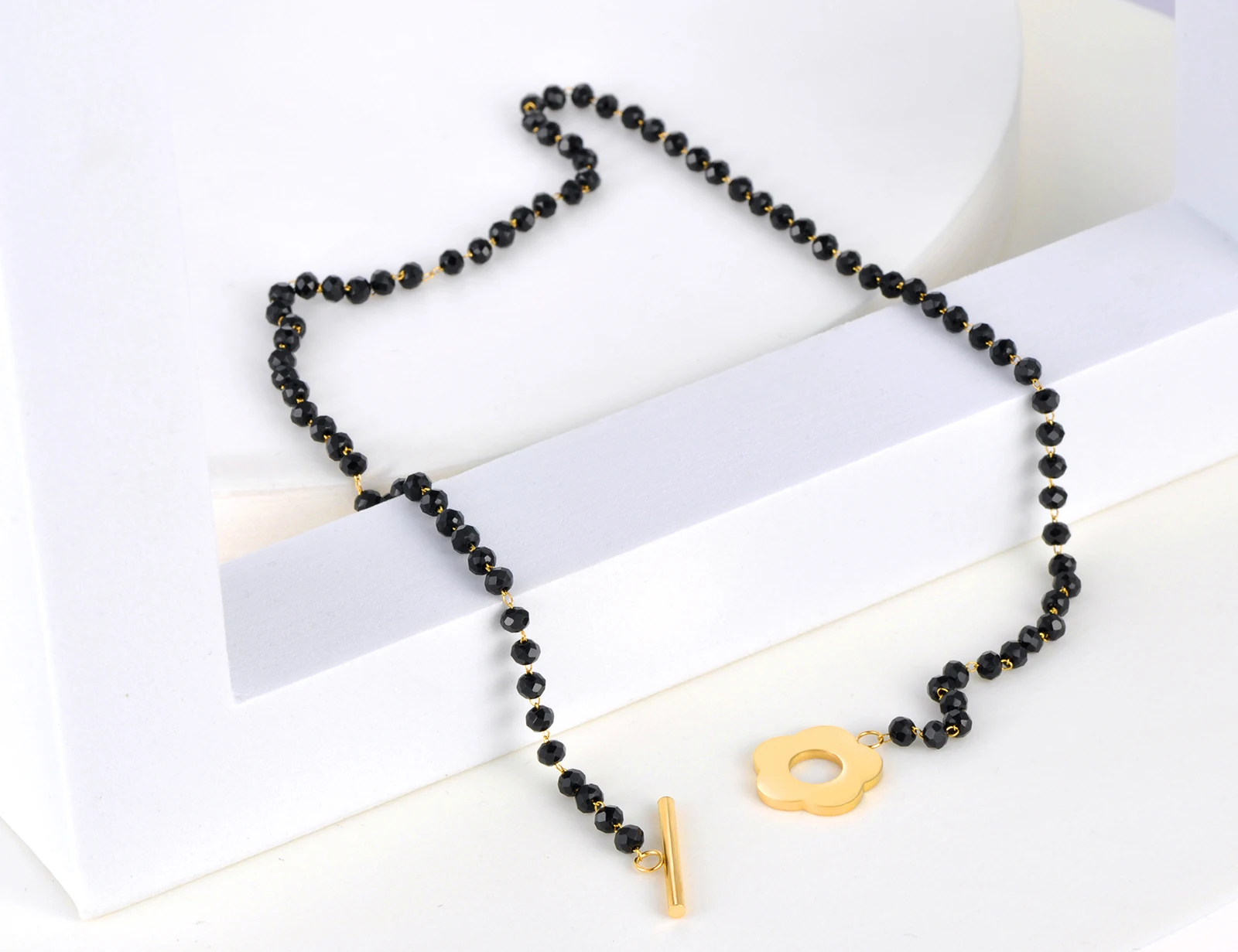 Lokaer Mode Schwarz CZ Kristall Charme Halsketten Für Frauen Edelstahl Weiße Perle Link Kette Böhmischen Strand Halskette N22083_voghion.com