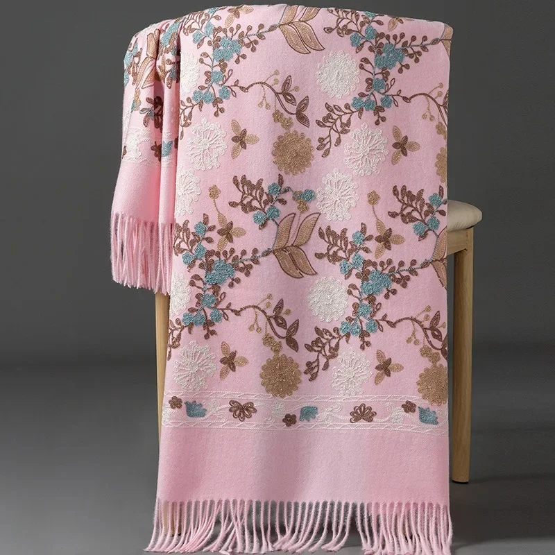 Embroidered snow beads-pink