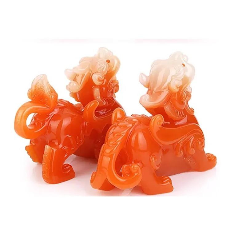 White Jade imitation Pixiu handicrafts, a pair of ornaments, Kirin feng shui to make a fortune, home decoration