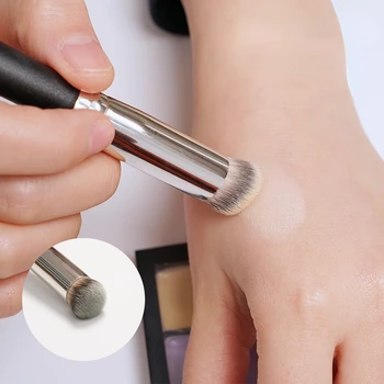 Pennelli per trucco fondotinta correttore angolato copertura senza cuciture cerchio scuro sintetico crema liquida cosmetici pennello contorno strumento di bellezza
