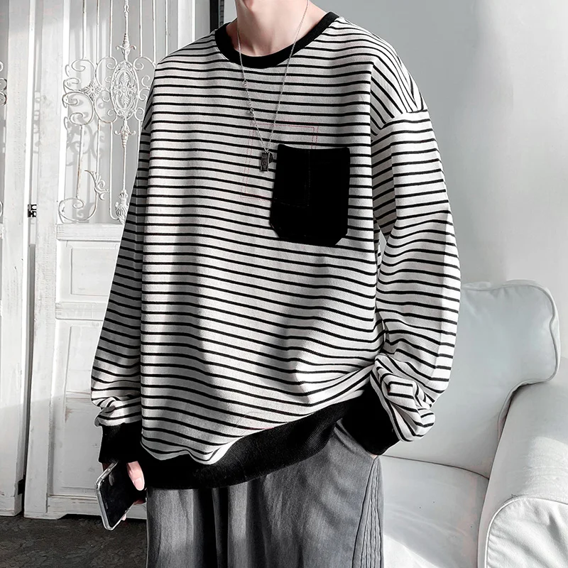 Fashion O-Neck Spliced Korean Striped Sweatshirts Men's Clothing 2024 Spring Summer New Loose Casual Tops All-match Sweatshirts