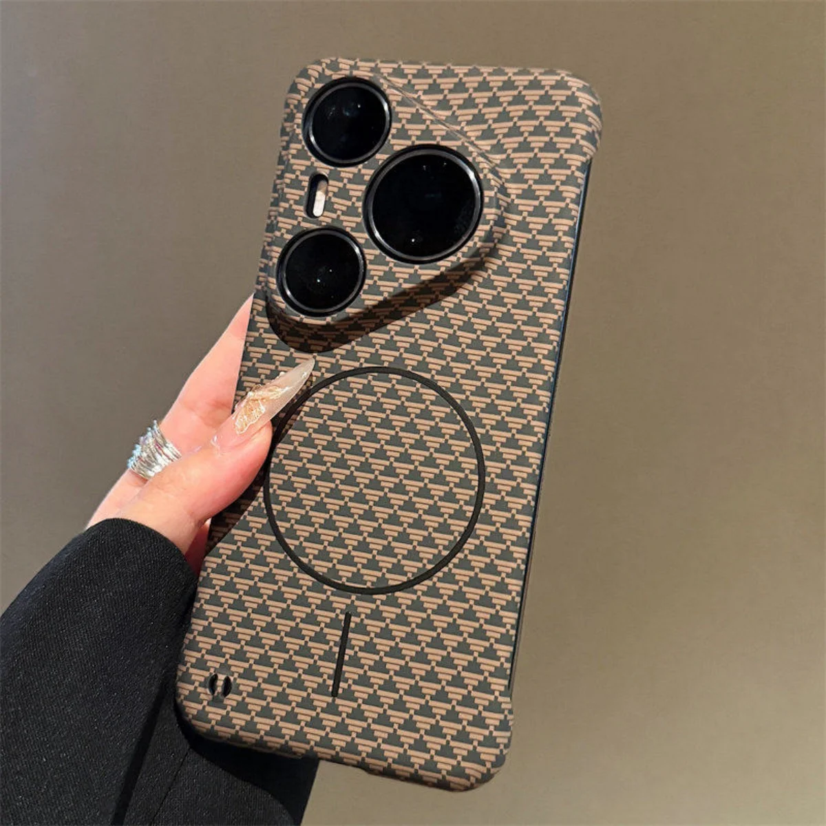 Magsafe Magnetic Frameless Kevlar Carbon Fiber Phone Case
