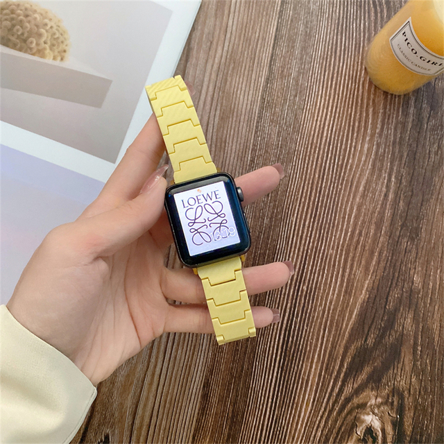 Carbon Fiber Texture Strap For Apple Watch Band 45MM 41MM 44MM 42MM 40MM 38MM PC Wristband For iWatch 7 6 5 4 SE 3 2 1
