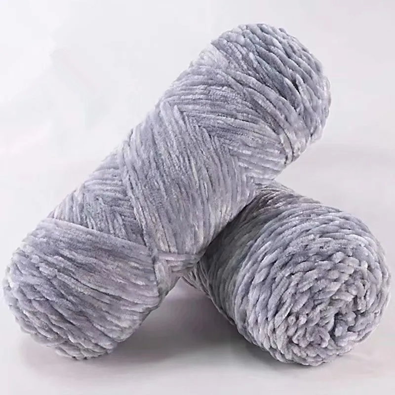 Luxurious Velvet Chenille Yarn for Amigurumi and Knitting - Soft, Plush, 100% Polyester (100g, 130m)