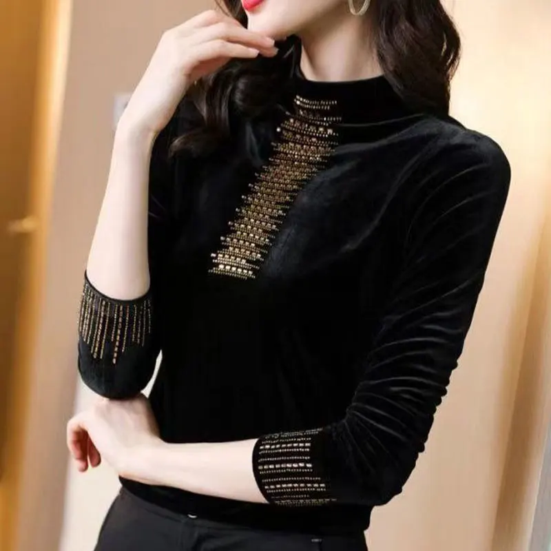 Vintage Solid Color Diamond-Embellished Long Sleeve Turtleneck Pullover