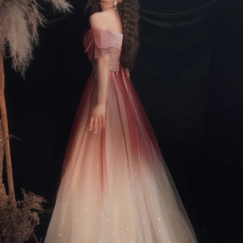 Red One-shoulder Gradient Slim Waist Evening Dress Wedding Party Robe Appliques Design Bling Mesh Pleated Tiered Prom Dresses