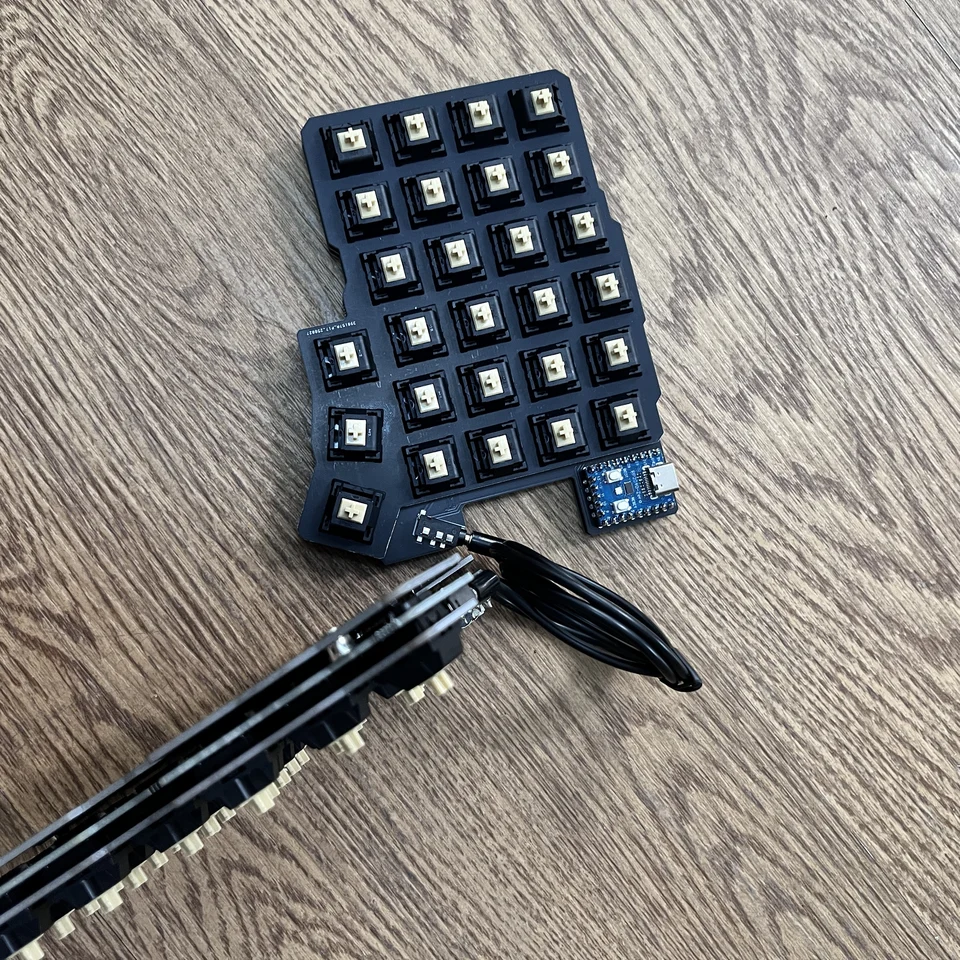 Silakka54 有線分割メカニカルキーボード カスタマイズ可能なシングル