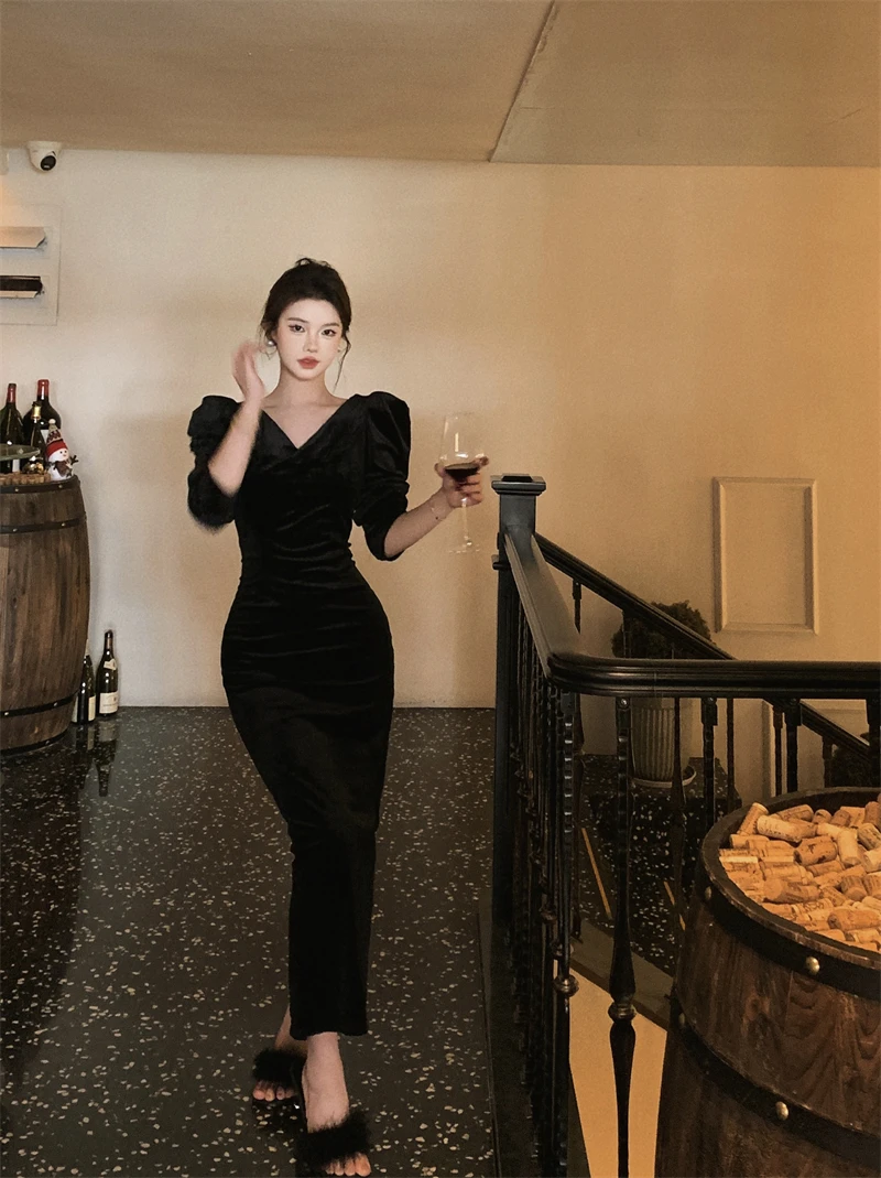 French Vintage Black Velvet Dresses for Women Long Sleeve Slim Waist V-neck Bodycon Evening Party Dress Autumn Korean Vestidos
