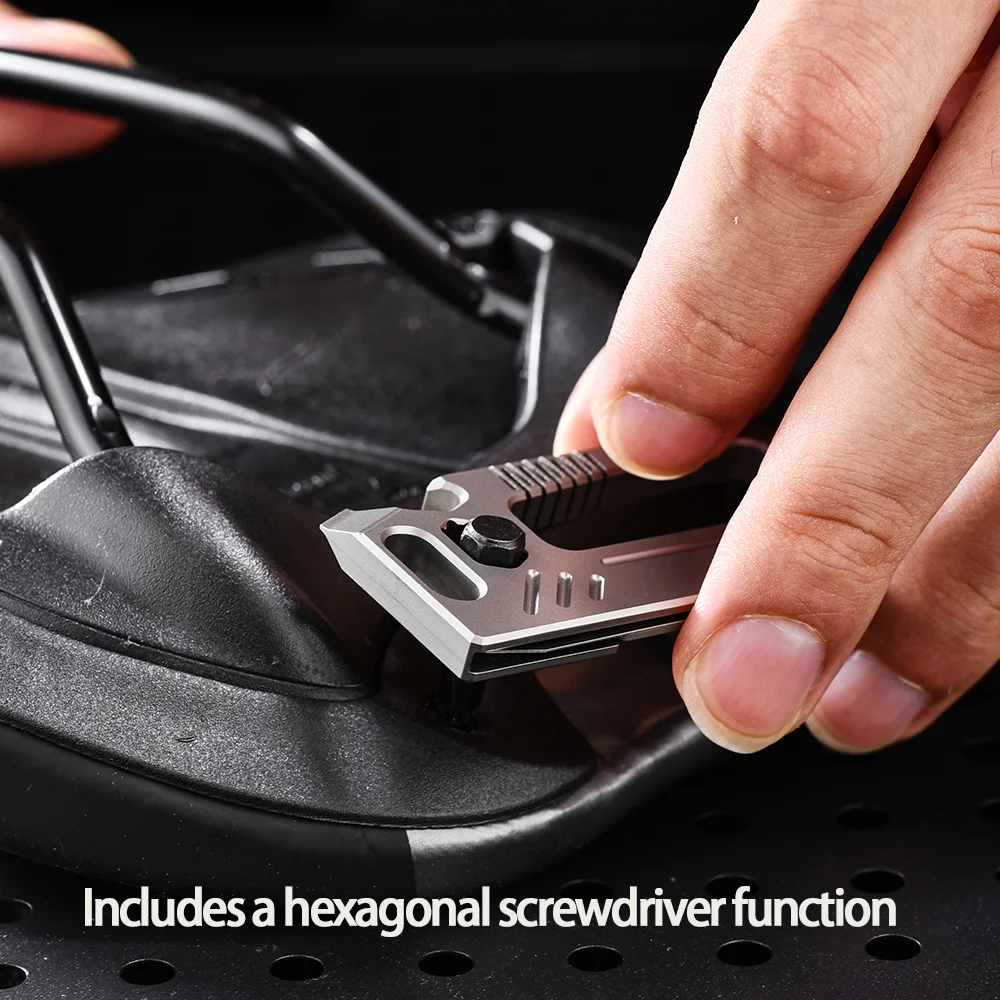 TIMULTI 티타늄 합금 열쇠고리, 병따개, 크로우바, 육각 드라이버, 접이식 칼이 포함된 다기능 열쇠고리