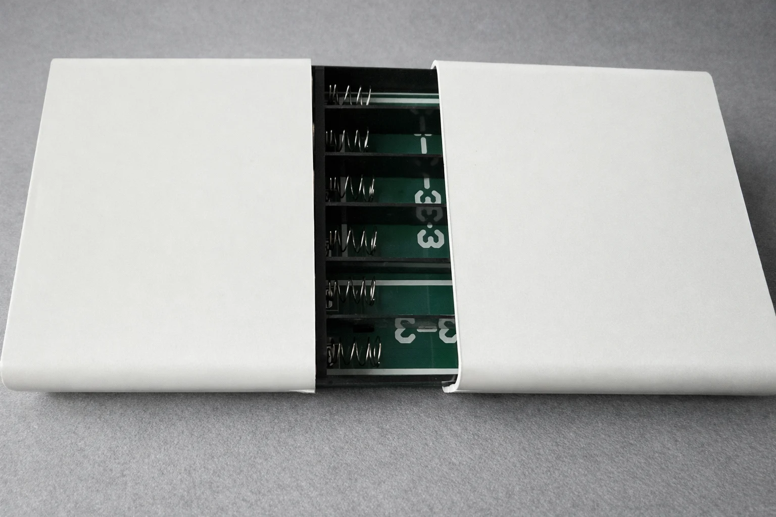 12슬롯 18650 조정 가능한 DC 전원 공급 장치, DIY 및 감시 시스템용 9V 12V 24V 출력 UPS 배터리 박스 (배터리 미포함)