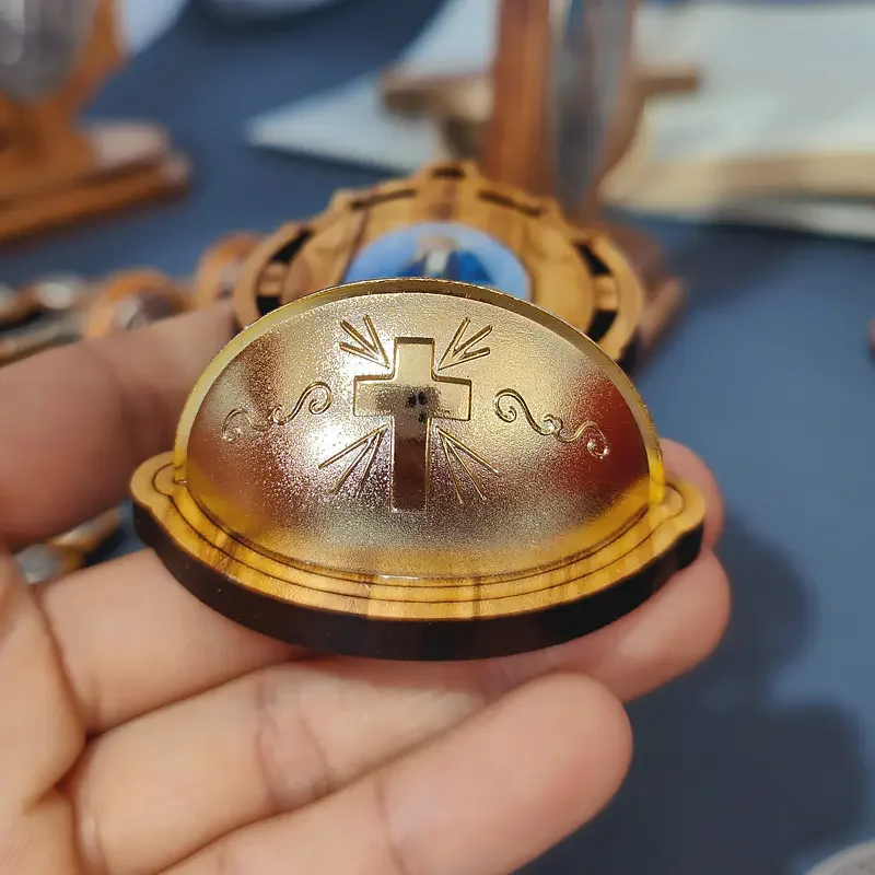 Virgin Mary Holy Water Fon 2