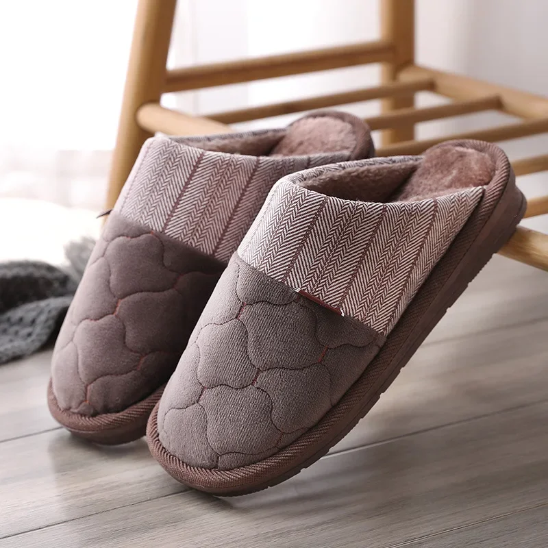 Hot ciabatte chiuse uomo Free Shipping Pantofole da uomo chiuse in feltro ricicl Hot ciabatte chiuse uomo Free Shipping Pantofole da uomo chiuse in feltro ricicl