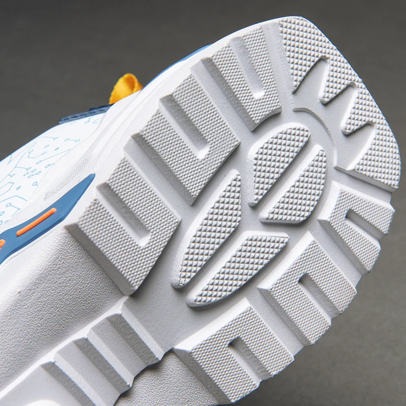 Male Casual Running Shoes Fish Scale 2023 Fashion Sports Sneakers for Men Original Designer Footwear Men Gym Fitness Trainers