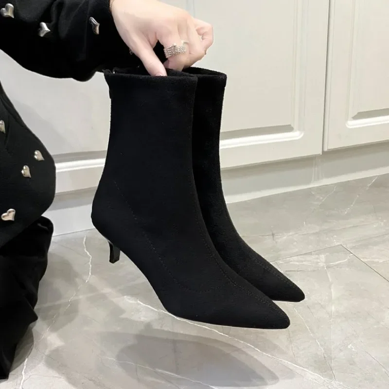 

2023 Stretch Fabric Socks Boots Women Black Shoes Elegant Pointed Toe Knitting Elastic Ankle Boots for Women 35-40 Short Botine