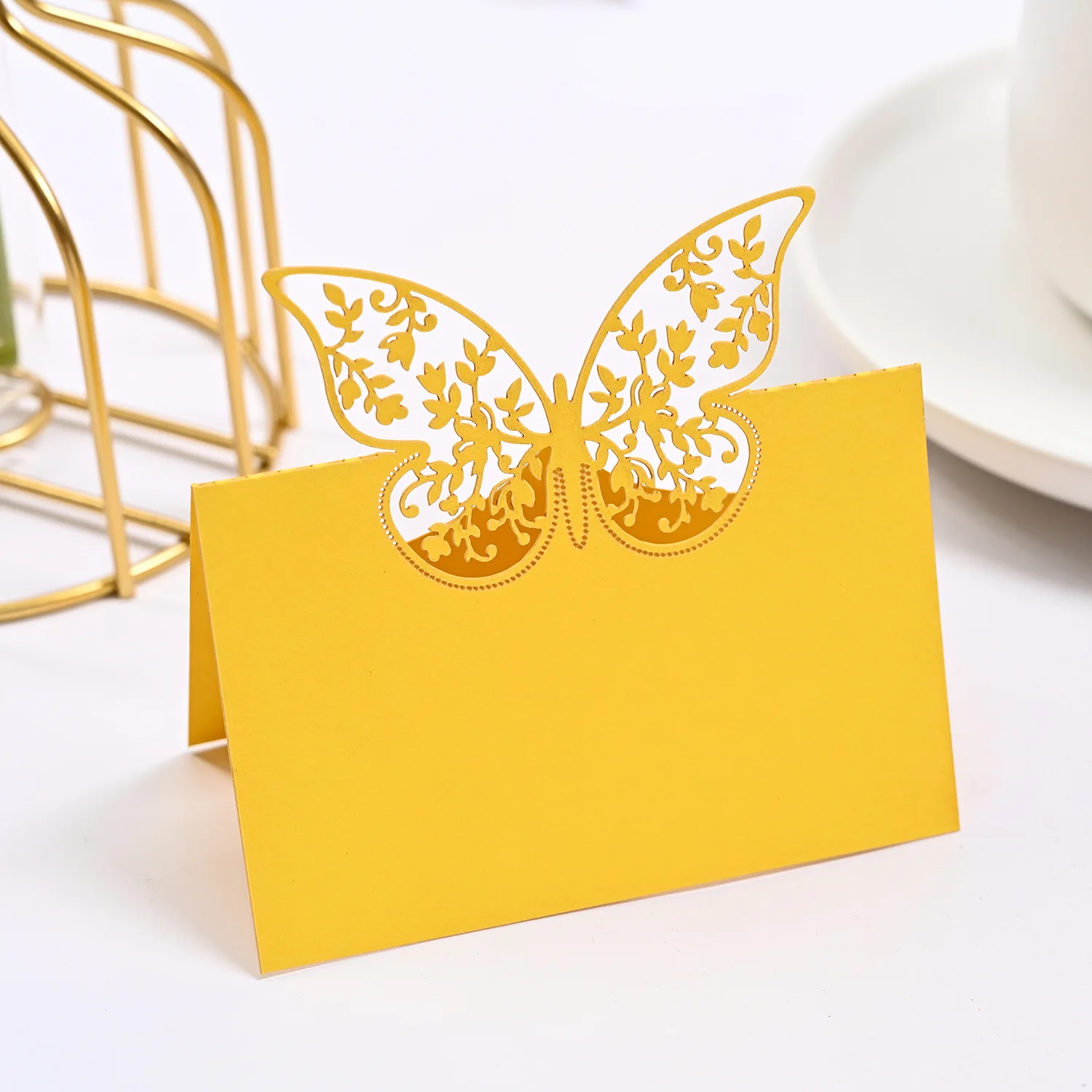 Tarjetas de lugar con nombre de mariposa, decoración de boda, mesa,  Mensaje, tarjeta de felicitación, suministros para fiestas, 50 piezas -  AliExpress, image size:1500x1500
