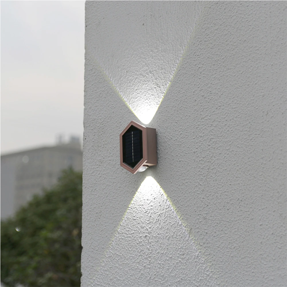 Solar LED Outdoor Wall Lights Plastic Wall Spotlight Waterproof Sensory Switch Easy Installation Adjustable for Courtyard Park