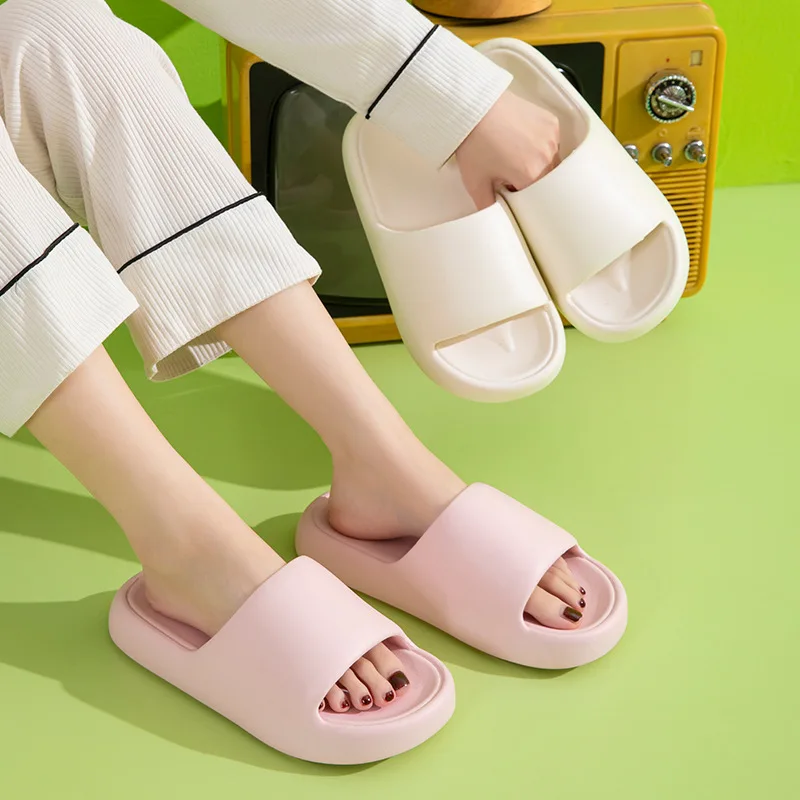 

2023 Summer Slippers Flip Flops Women Indoor Home Mute Shoes EVA Soft-soled Shoes Cloud Slides Couple Non-slip Casual Sandals