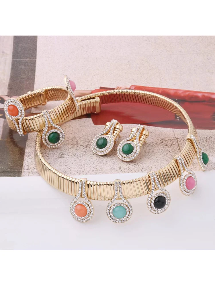 Open Spring Bracelet Bangles Exaggeration Set Chains Madera Rhinestone Pulseira Estrela de Cinco Open necklacess bracelet jewelry leather bracelets shell charm bracelets