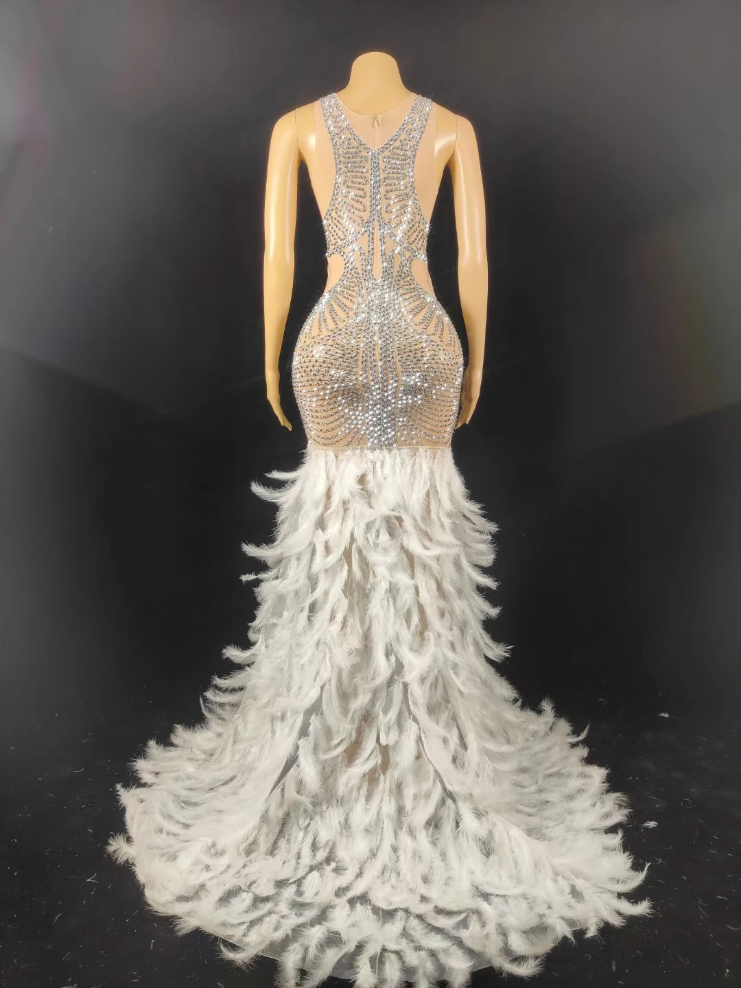 Luxurious Sparkly Beaded Crystals Long Dress Cocktail Birthday Party Gowns Feather Floor Length Dress Sexy Girl Long Prom Dress