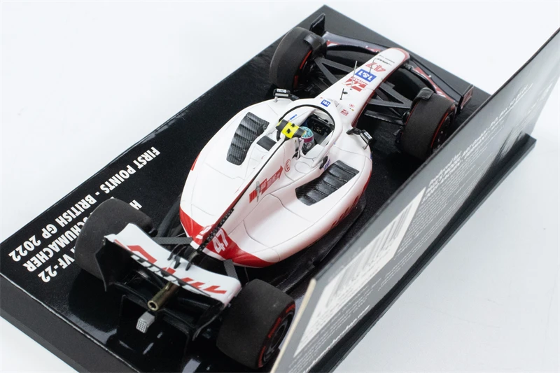 新品 限定99 MINICHAMPS 1/43 HAAS F1 チーム フェラーリ VF-17 #8 ロマン・グロージャン #20 ケビン・マグヌッセン 2017 2台セット  Minichamps 1:43 Nico Hulkenberg Haas VF-23 #27 Austin GP Formula 1