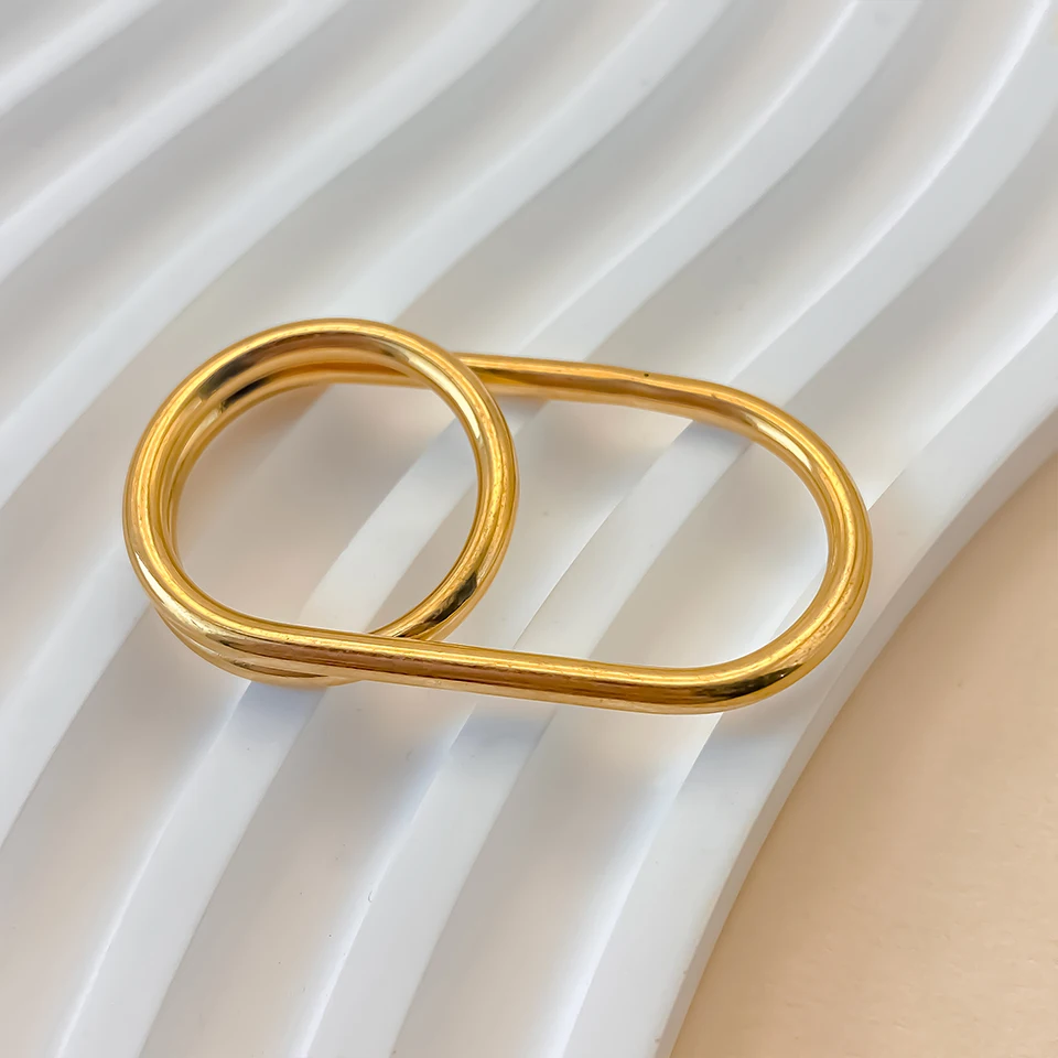 Hiraeva Damen-Doppelring: Einzigartiges Design mit sich kreuzenden Linien, 18K vergoldeter Edelstahl, Modeschmuck – Detail 7