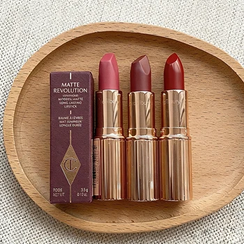 Plumping Lip Gloss 1