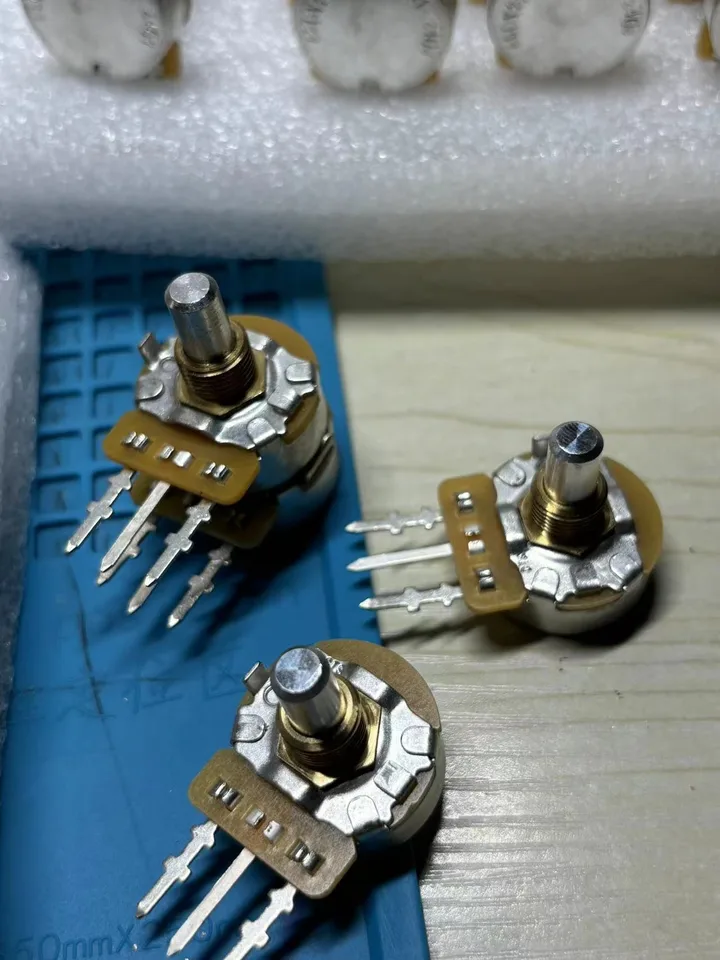 ギター Silky Clip (Klon Centaur Mod Effector) ギター Silky Clip (Klon Centaur Mod Effector) Silky Clip