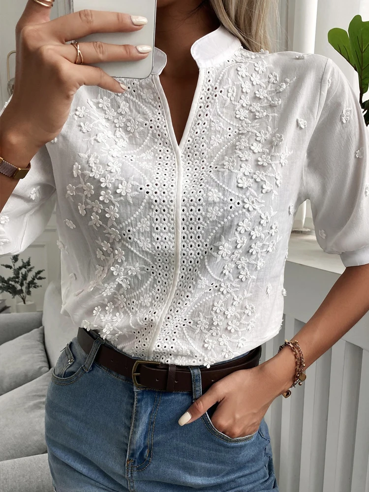 

Summer Floral Embroidery Lace Blouse Women Hollow-out Stand Collar V Neck Casual Shirt Elegant Short Sleeve Cotton Tops 24350
