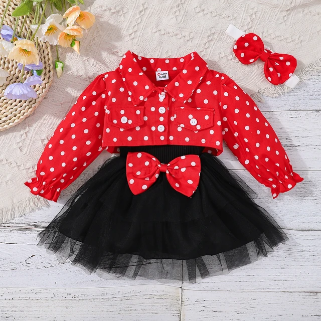 A sweet and adorable 3-piece baby girl set including a multi-layer fairy dress, long sleeve crop jacket, and a matching headband. Made with cozy cotton and comfortable rib-knit fabric. Suitable for spring and autumn seasons.