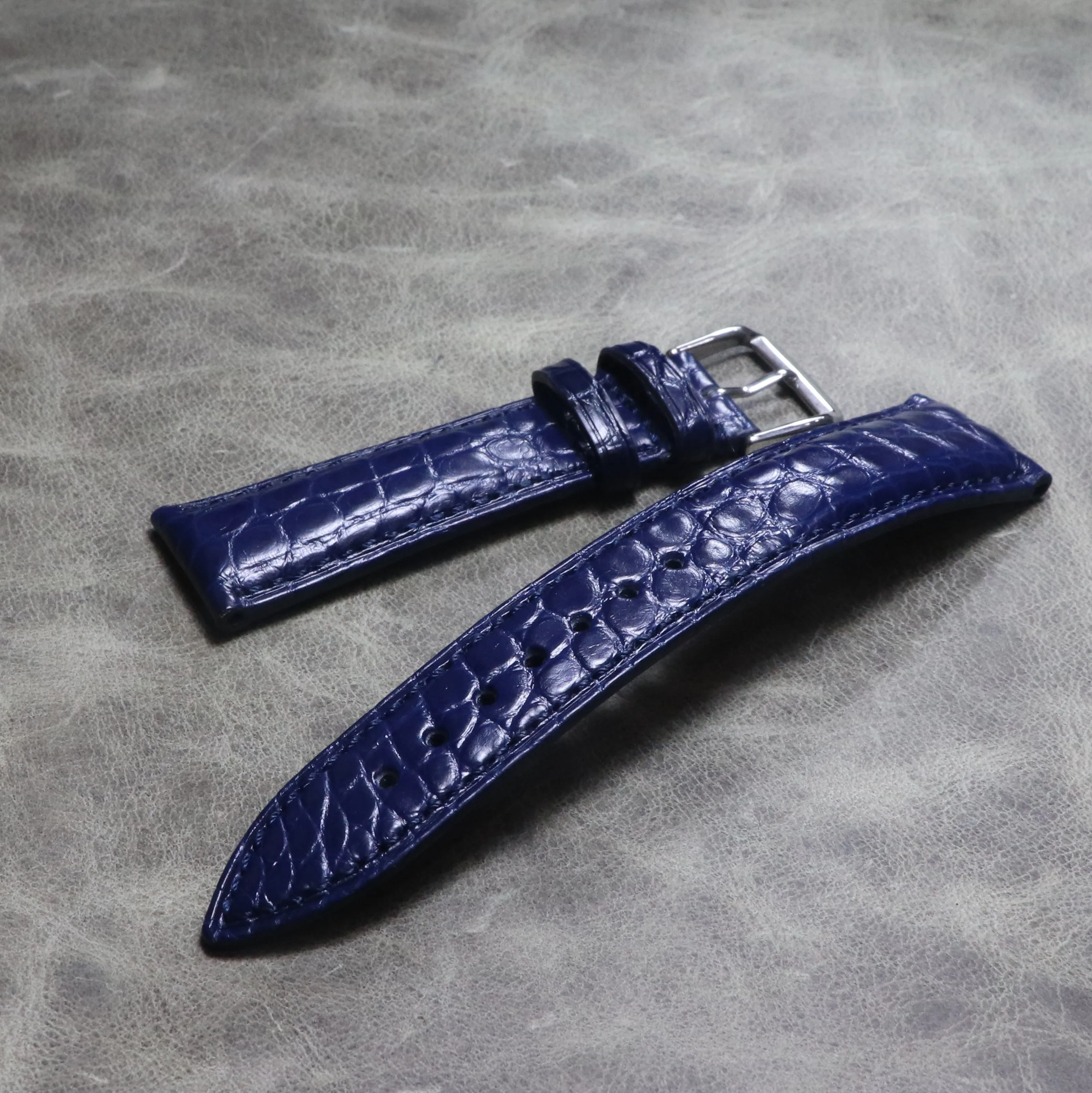 

Quality Crocodile skin Genuine Leather Watch Strap 20mm 22mm Fashion Blue Watch Accessories Watchband For PAM wristband Bracelet